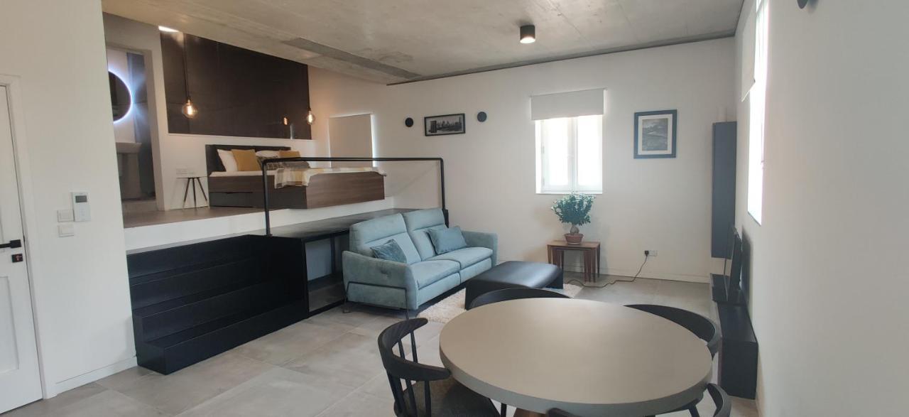 No 60, 3Rd Floor, Centrally Located, Fully Equipped Studio Apt Il Furjana Bagian luar foto